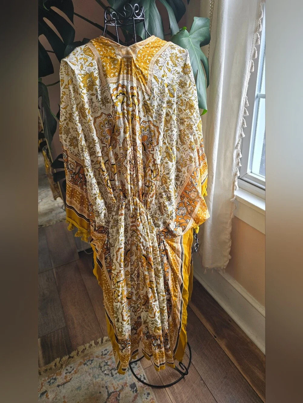 ✨ NWT Vince Camuto Boho Paisley Floral Tassel Duster Kimono in Mustard Yellow